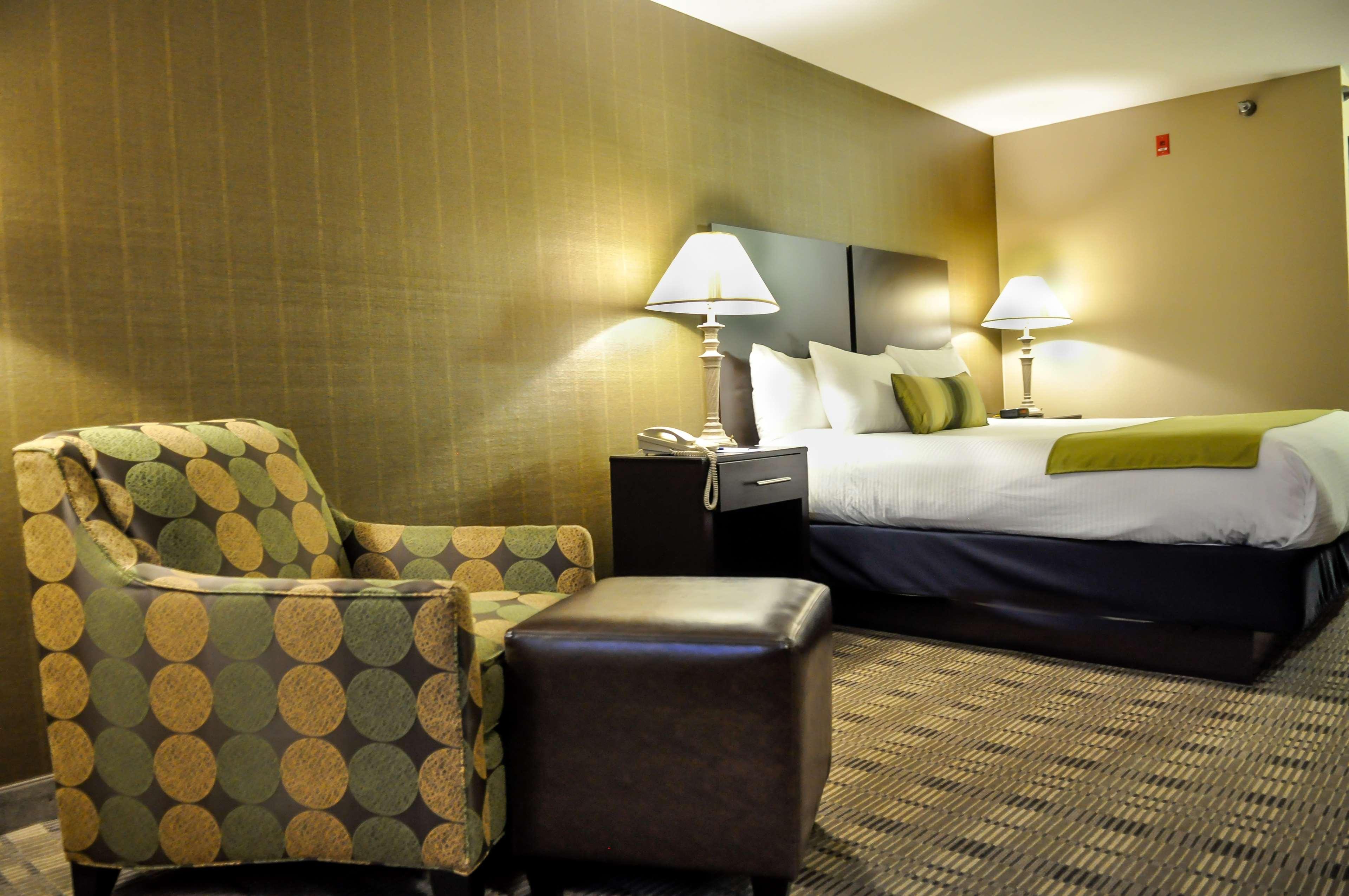 Best Western Providence Warwick Airport Inn Bagian luar foto